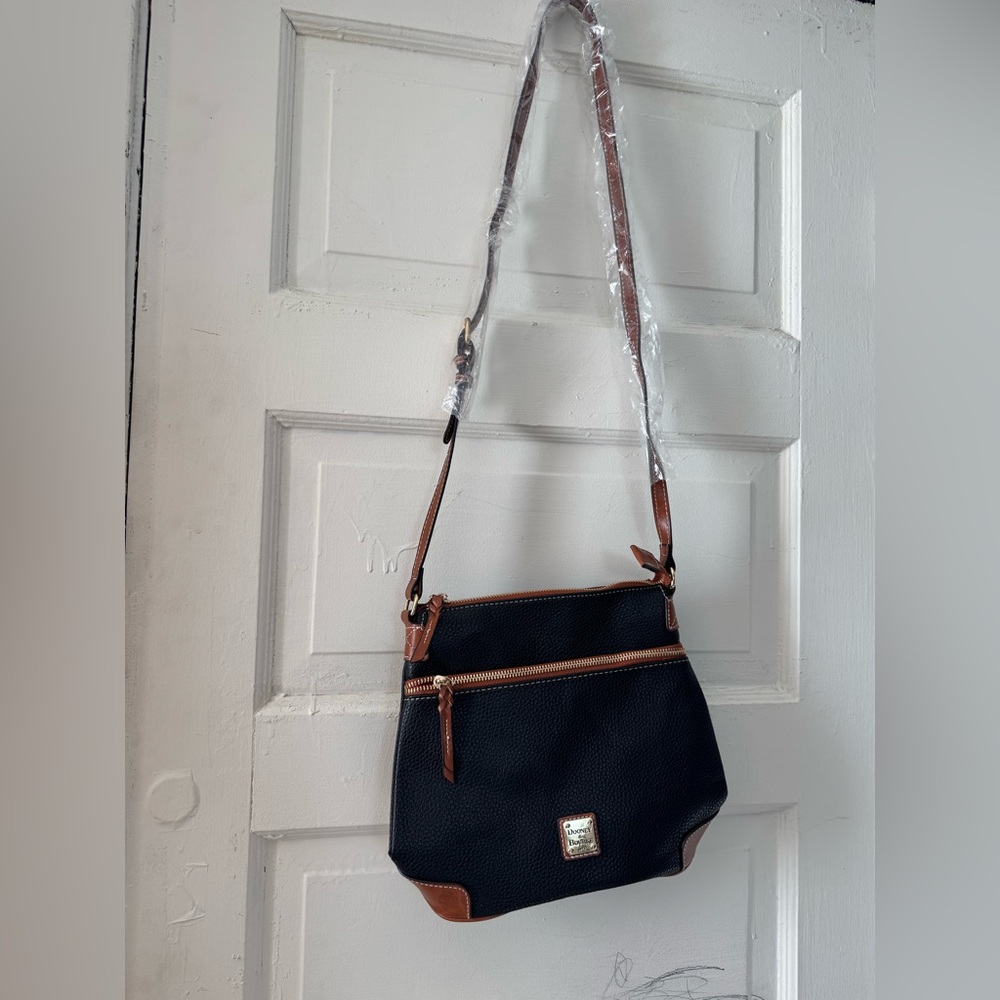 Elegant Black and Brown Women's Bag